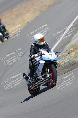 media/Nov-12-2023-Classic Track Days (Sun) [[11f17acb81]]/Group 3/session 2 turn 9/